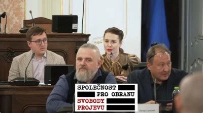 Zlo Inn Cenzura Jedn N V Parlamentu Spole Nost Pro Obranu Svobody