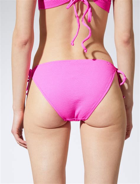 Pembe Kad N Brazilian Bikini Alt Basic Dokulu Yanlar Ba Lama Detayl