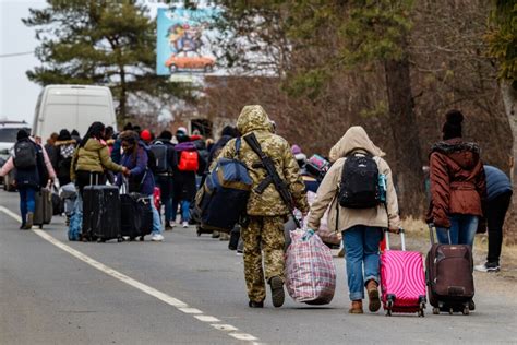 90% біженців з України - жінки та діти