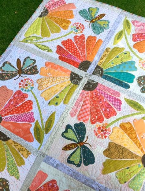 Garden Party Appliqué Quilt Pattern by Laura Heine Fiberworks Etsy