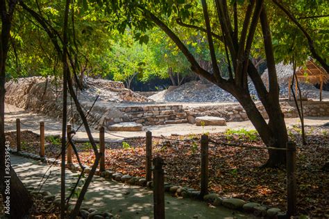 Zona Arqueol Gica De Huatulco En El Parque Eco Arqueol Gico De Copalita