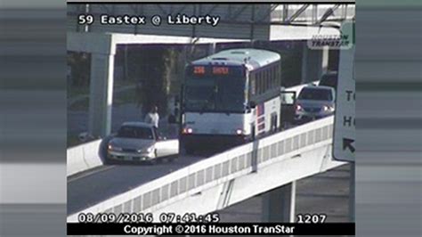 Eastex Fwy Hov Lane Inbound At Liberty Reopens After Crash Abc13 Houston