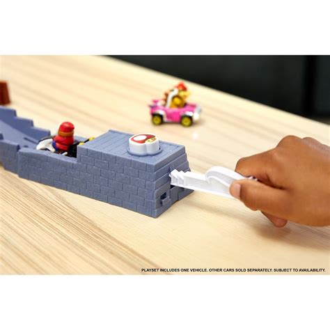 Hot Wheels Mario Kart Boo S Spooky Sprint Track Set