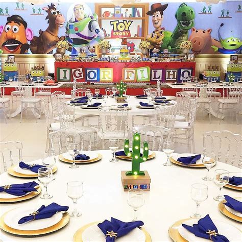 Amei O Centro De Mesa Dessa Festa Toy Story Decor Behappygoiania