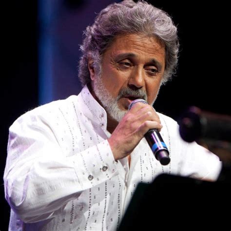 Dariush Music Playlist