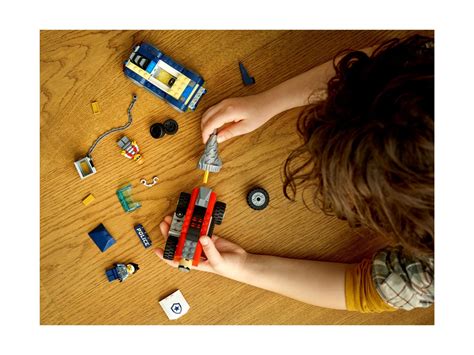 LEGO 60273 City Policyjny pościg za wiertnicą