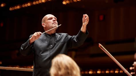 Van Zweden Conducts Stravinsky Debussy And Beethoven Wfmt