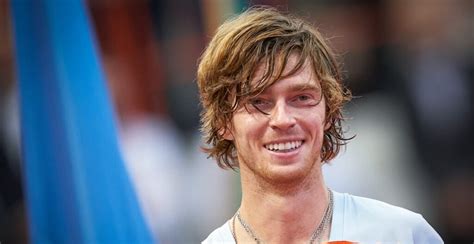 ATP Insolite Rublev Devenu Parrain De La Fille De Medvedev Le