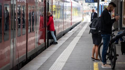 Bundespolizei Warnt Vor Manipulierten Steckdosen In Z Gen