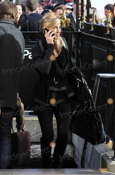 Photos and Pictures - Jennifer Aniston is all smiles as she films ...