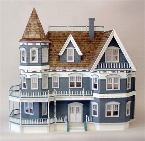 Dollhouses And Miniatures On Pinterest Victorian Dollhouse Doll House Wooden Dollhouse