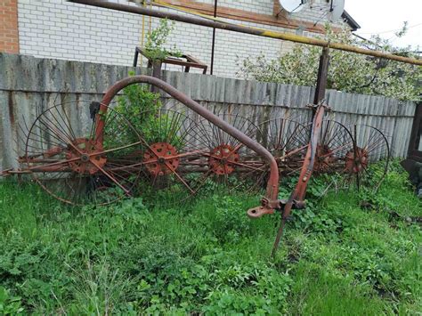 Продам граблі, плуг 3х корпусний: 300 $ - Навісне та додаткове ...