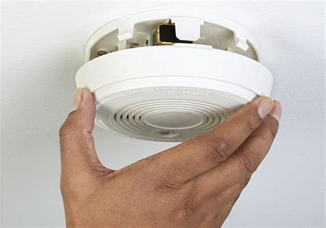 Smoke Detector Using Mq Gas Sensor