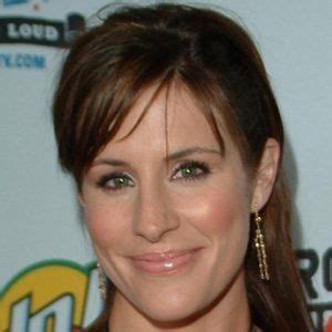 Emily Robison - Bio, Facts, Family | Famous Birthdays