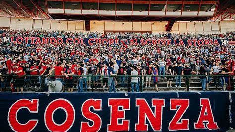 Cosenza Cittadella Spettacolo Ai Botteghini Italiani It