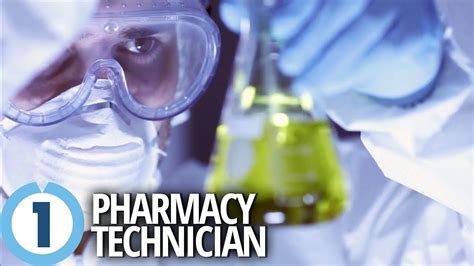 Ever Wonder What A Day In The Life Of A Pharmacy Technician Is Like