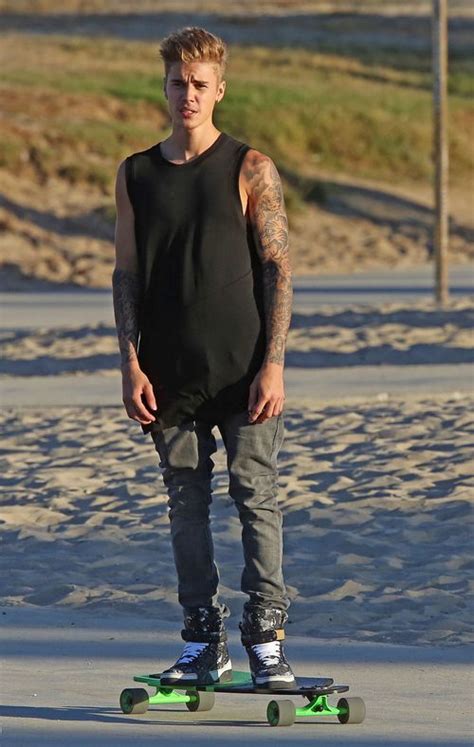 Bizzle Via Tumblr Justin Bieber Outfits Justin Bieber Posters