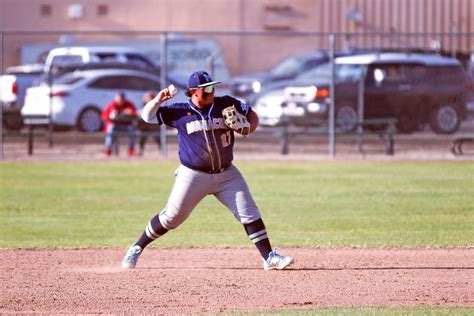 Baseball Porterville Pitcher Throws 14 Strikeouts The Sun Gazette