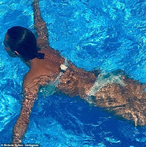 Melanie Sykes 49 Looks Sensational As She Poses In A Revealing Red Bikini In Sizzling Snap