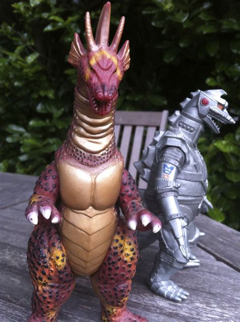 Titanosaurus And Mechagodzilla By Bandai Godzilla Figures