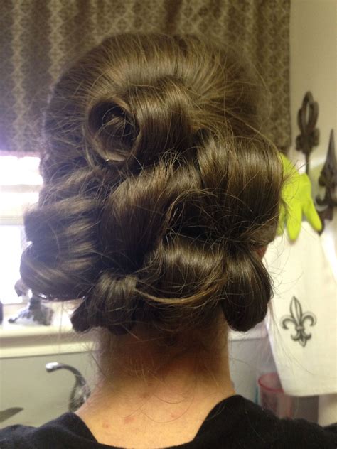 Barrel Curl Updo On Thick Hair Beautybyalexis Thick Hair Styles Barrel Curls Curled Updo