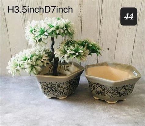 Printed Golden Base Hexagonal Shape Ceramic Flower Pot Set For