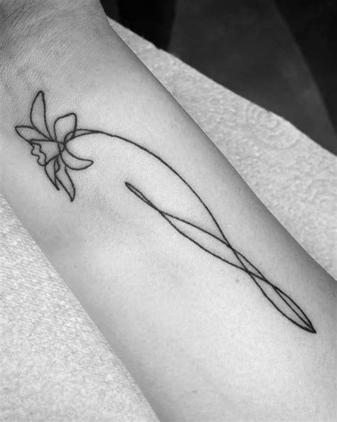 Daffodil Tattoos: Meanings, Tattoo Designs & Ideas