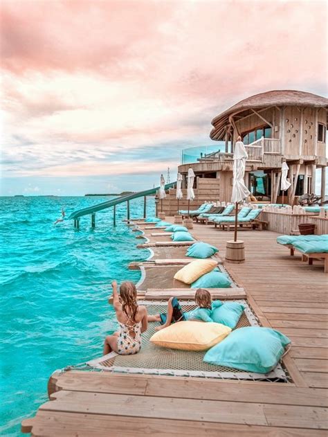 Maldives Beach Island Resort | Beach island resort, Maldives wallpaper ...