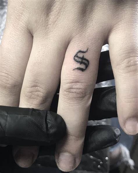 Amazing S Letter Tattoo Designs And Ideas Tardy Ainght