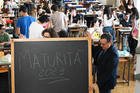 Maturit Ferrara Le Tracce Della Prima Prova Ecco Cosa Hanno