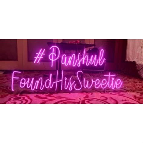 Rectangle Pink Acrylic LED Neon Sign Board Operating Temperature 60