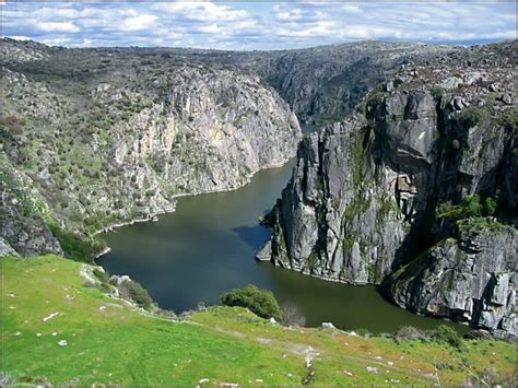 Un pueblo entre España y Portugal Geografía Infinita