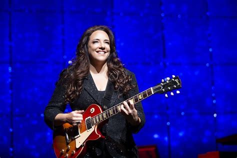 Ana Carolina Faz Show Em Goiânia Nesta Sexta Feira Com A Turnê
