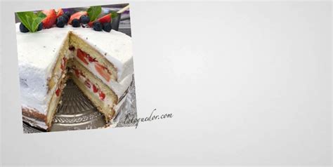 Naked Cake aux Fruits Rouges Recettes de Gâteaux et Cakes La Toque d Or