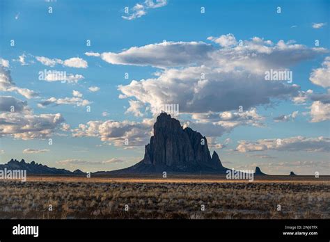 Shiprock Navajo Nation Shiprock Nm Usa Stock Photo Alamy