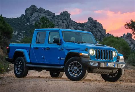 2025 Jeep Gladiator