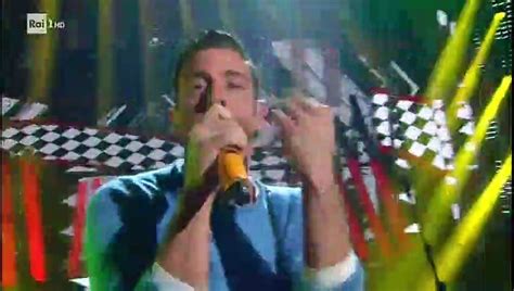 Francesco Gabbani Vince Sanremo 2017 Con Occidentali S Karma Video