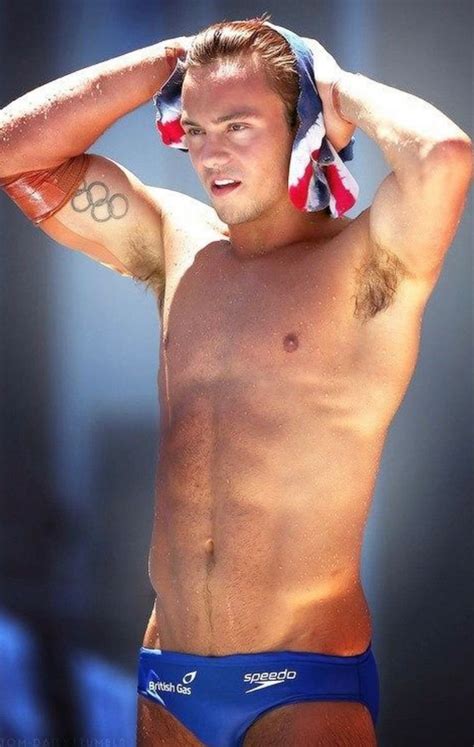 Tom Daley Beautiful Men Faces Gorgeous Men Sensual Guys In Speedos Tom Daley Olympic