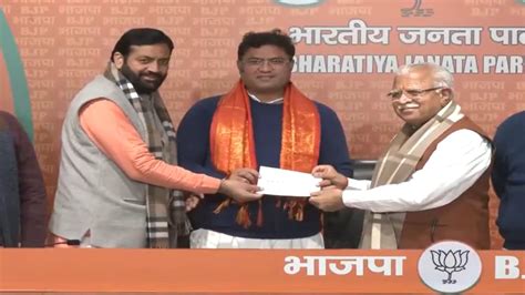 Ashok Tanwar, former AAP leader, joins BJP in Delhi – India TV