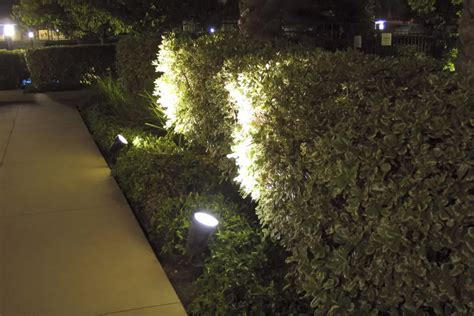 5 Appealing Lighting Driveway Ideas For a Stylish Home - MakeoverIdea