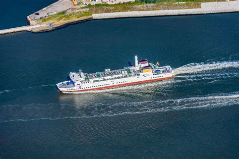 Luftaufnahme Borkum Fahrt Eines F Hr Schiffes Ms Ostfriesland In