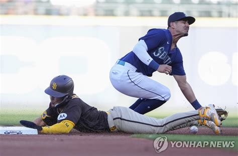 김하성 광란의 발야구mlb 진출 후 첫 한 경기 3도루 연합뉴스