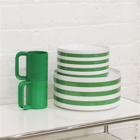 Green White Plates And Mugs By Massimo And Lella Vignelli For Heller — Kiosk