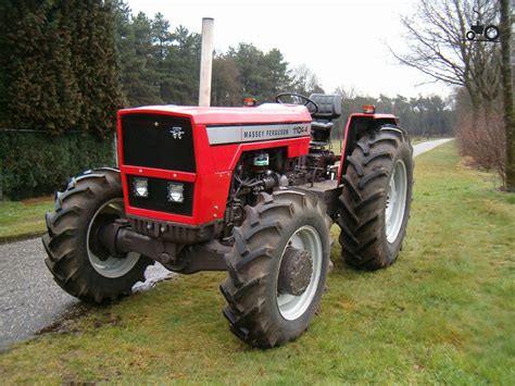 Massey Ferguson 1104 4 United Kingdom Tractor Picture 215643