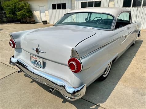 Ford Customline Victoria Barn Finds