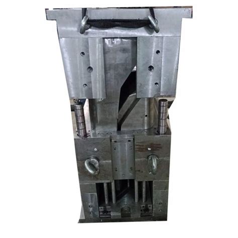 Mild Steel Hot Runner Injection Mould For Making Plastic Products At