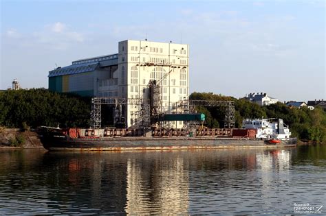 Пролетарск — Фото — Водный транспорт