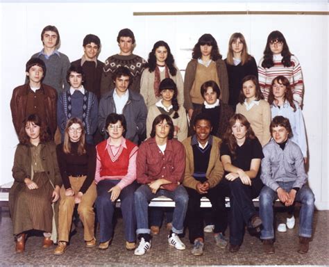 Photo de classe Seconde de 1979 Lycée Maurice Genevoix Copains d avant