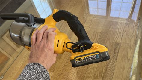 Dewalt 20v Cordless Dry Hand Vacuum Review Perfect