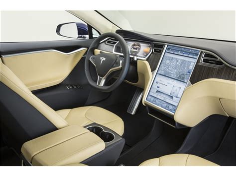 2024 Tesla Model S: 103 Interior Photos | U.S. News